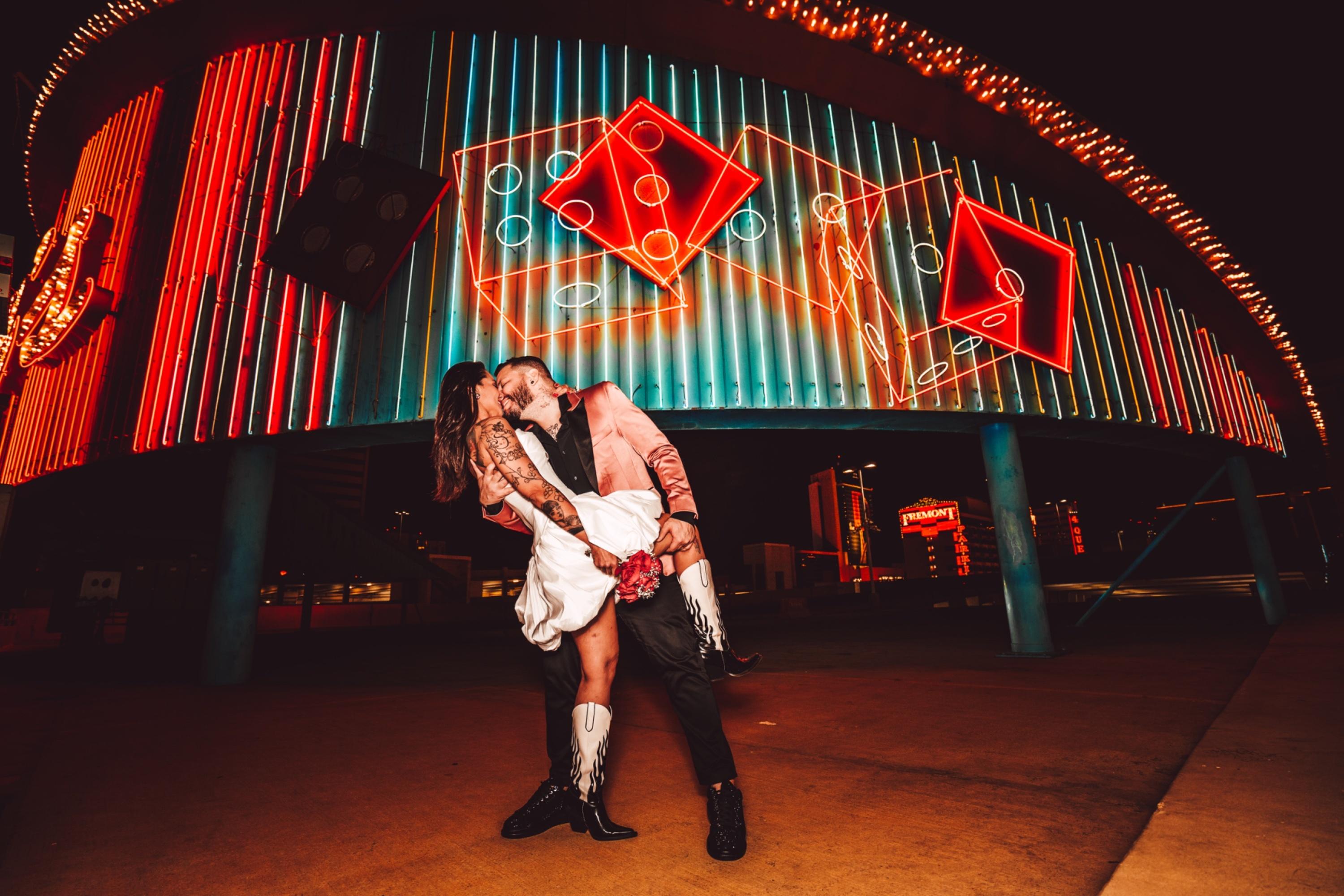 carousel-hero-element image-0