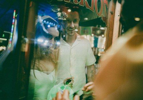 mobile - carousel-hero-element image-0