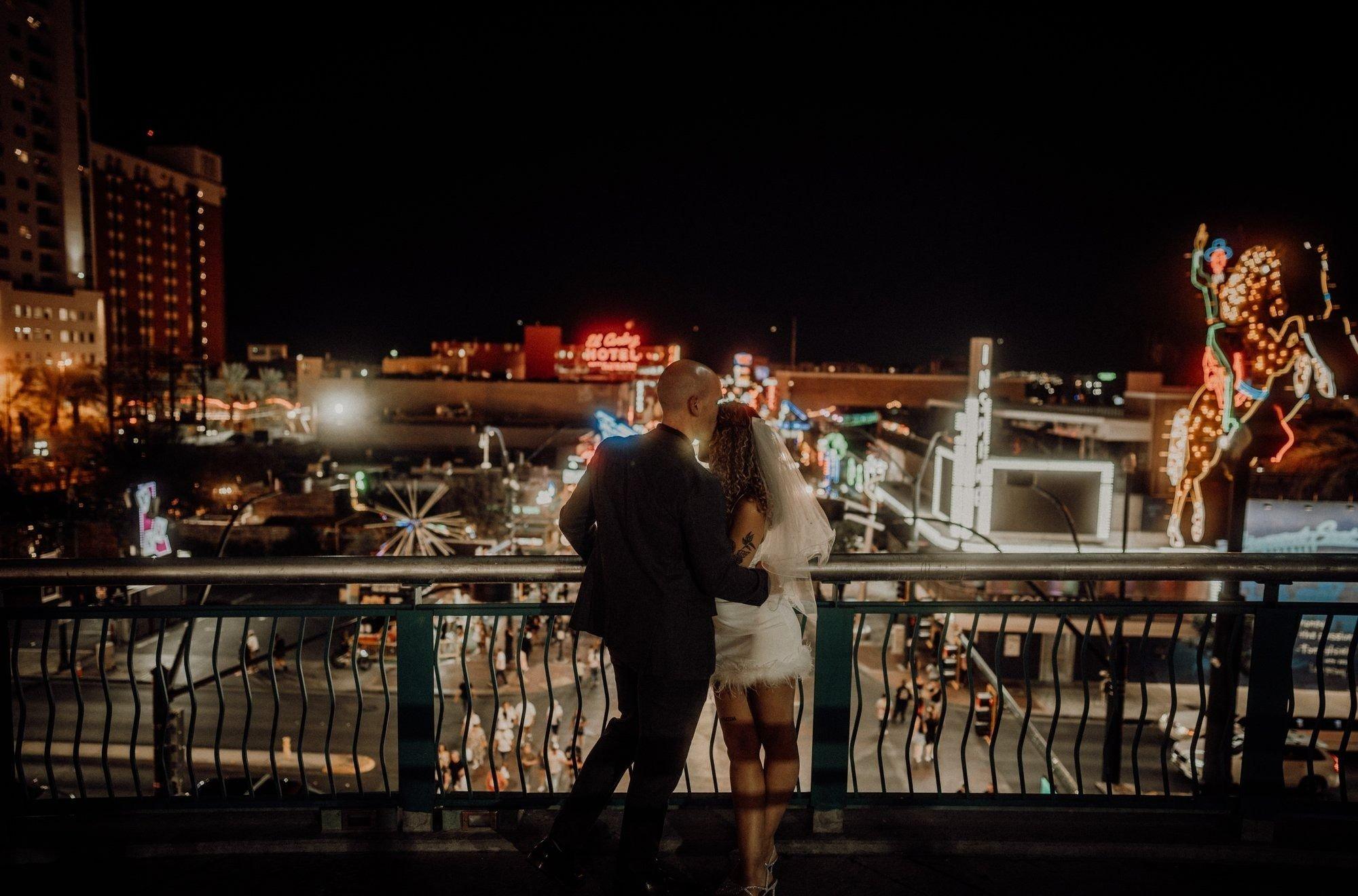 carousel-hero-element image-0